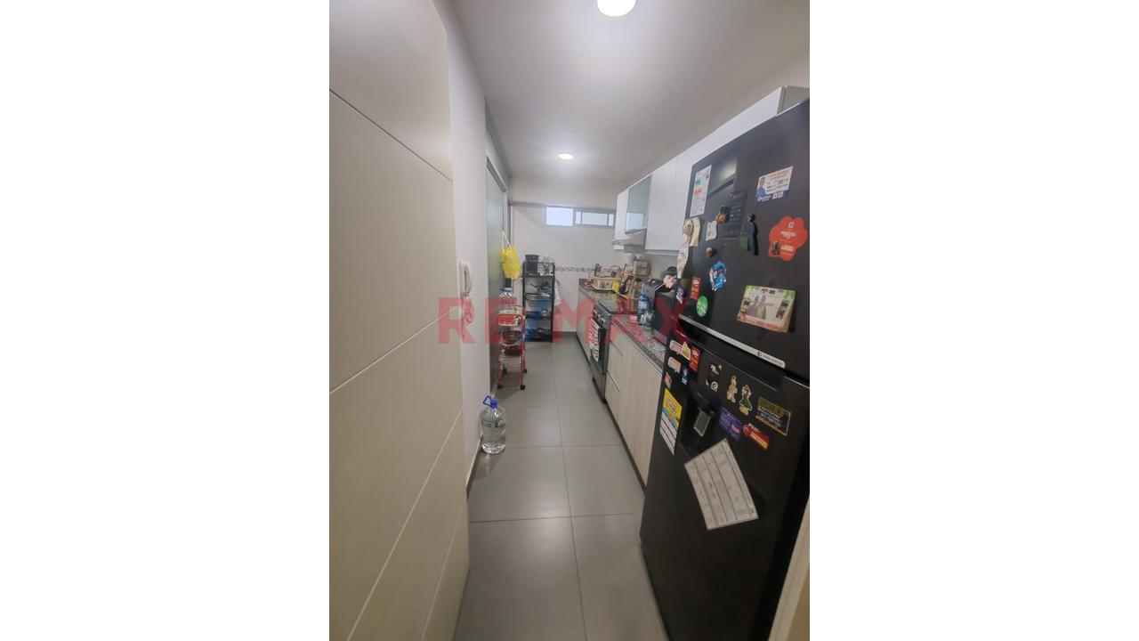 Vendo Departamento De 80 M² Límite Con San Isidro: Vida Exclusiva, Formato Club House Y Conectividad Total — foto 2