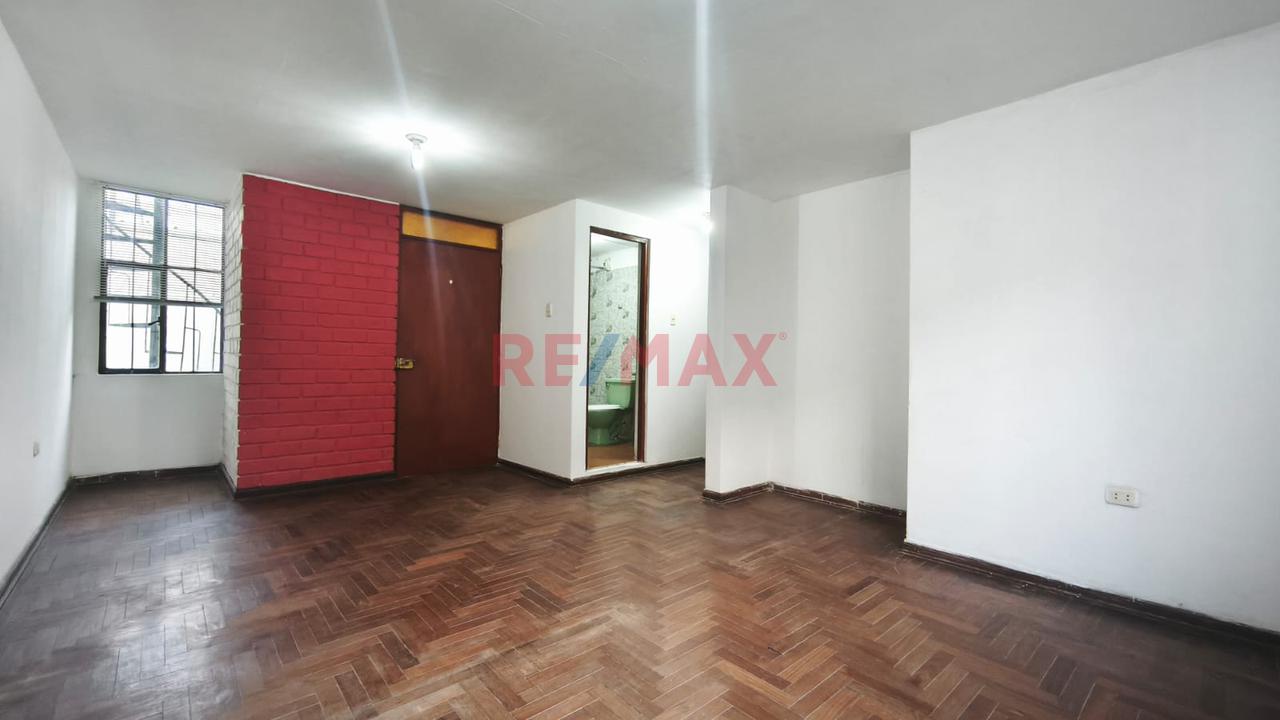 Alquilo Dpto 52M2 En Casa Familiar Cerca A Universidad Catolica,Y San Marcos — foto 2