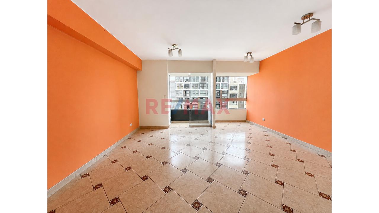 🏡 ¡Alquila Tu Próximo Hogar En Surquillo! - 2