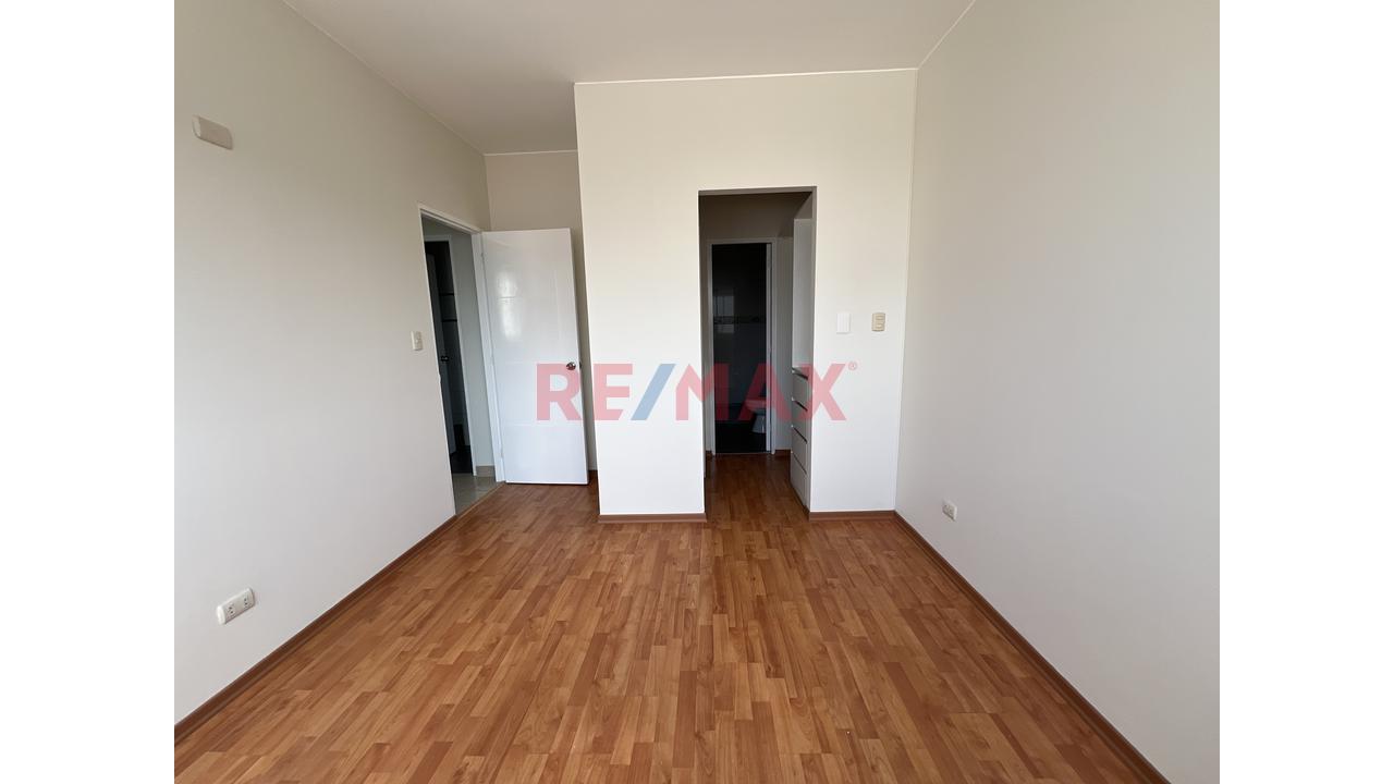 🏡 ¡Alquila Tu Próximo Hogar En Surquillo! - 4