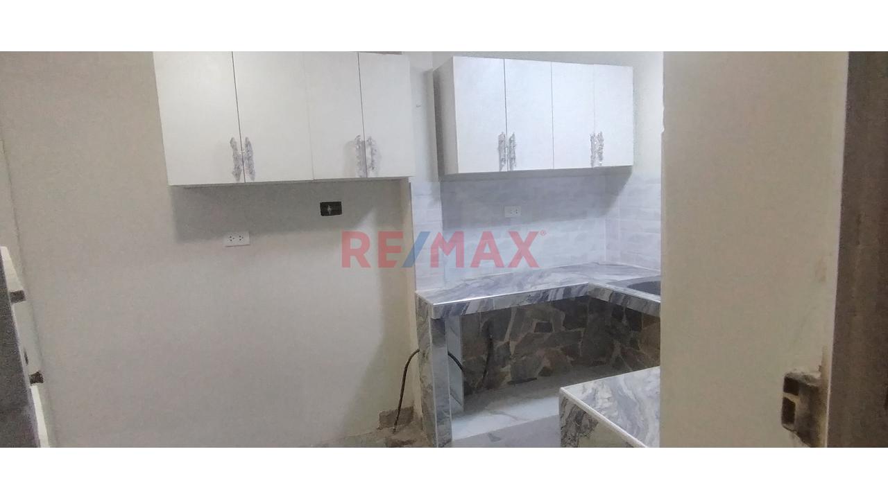 "Alquiler De Minidepartamento En 1 Er Piso De Estreno En Los Olivos - Villa Sol A Pasos De Parque Y Seguridad Permanente" — foto 5