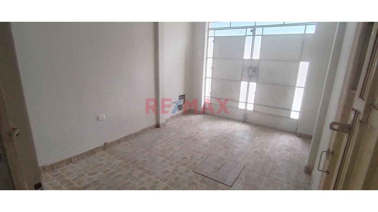 "Alquiler De Minidepartamento En 1 Er Piso De Estreno En Los Olivos - Villa Sol A Pasos De Parque Y Seguridad Permanente" — foto 13