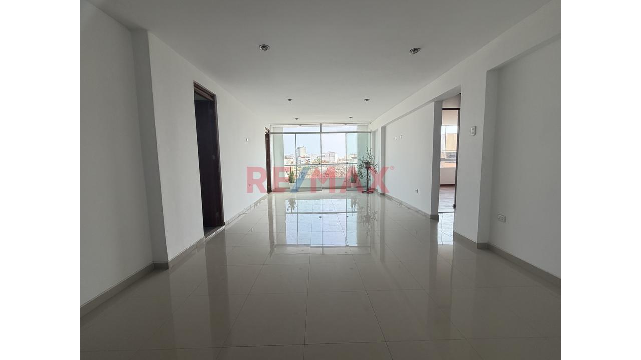 Venta De Departamento Flat – Urb. Los Rosales, Surco | 92.91 M²