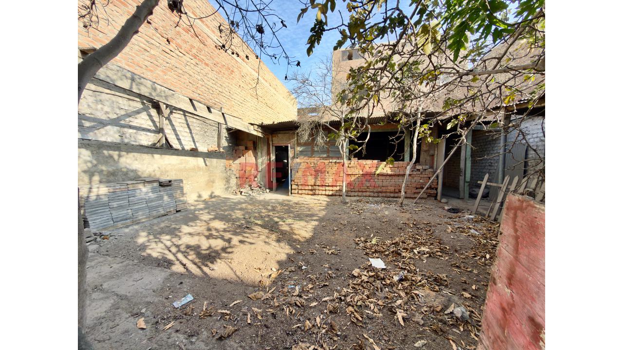 ¡Oportunidad De Inversión! Casa Terreno De 380 M² En San Luis - 12