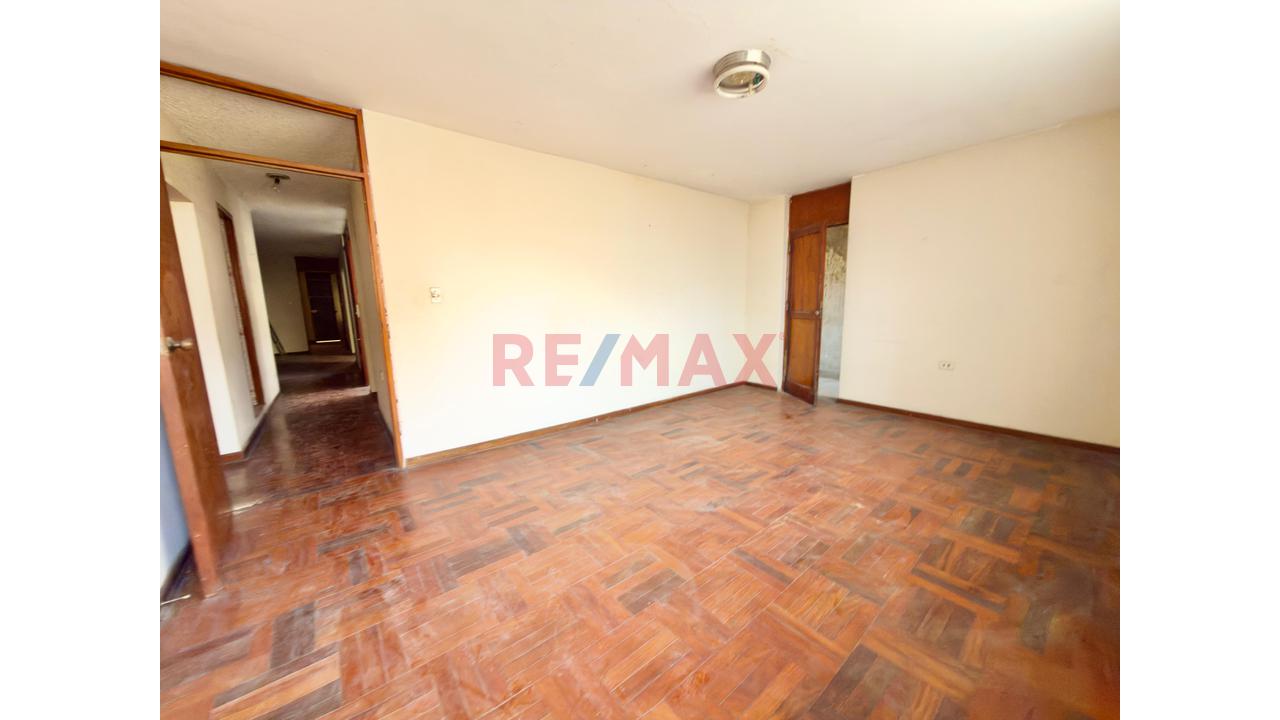 ¡Oportunidad De Inversión! Casa Terreno De 380 M² En San Luis - 7