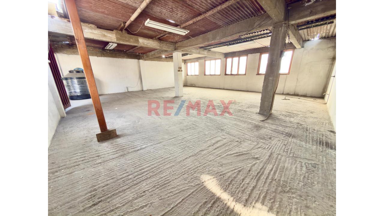 ¡Oportunidad De Inversión! Casa Terreno De 380 M² En San Luis - 10