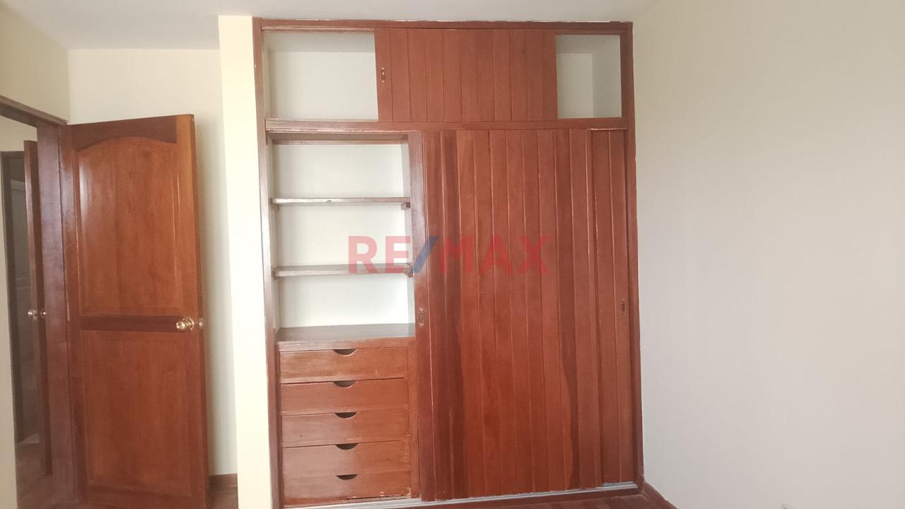 Amplio Departamento En Alquiler En Urb. Toche – Chincha - 9