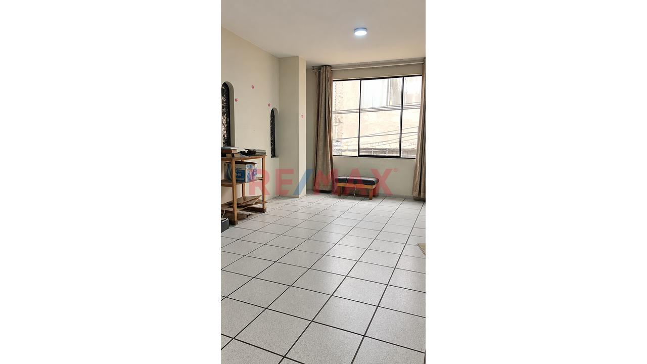 ¡Casa De 3 Pisos En Venta En Huáscar – San Juan De Lurigancho! — foto 10