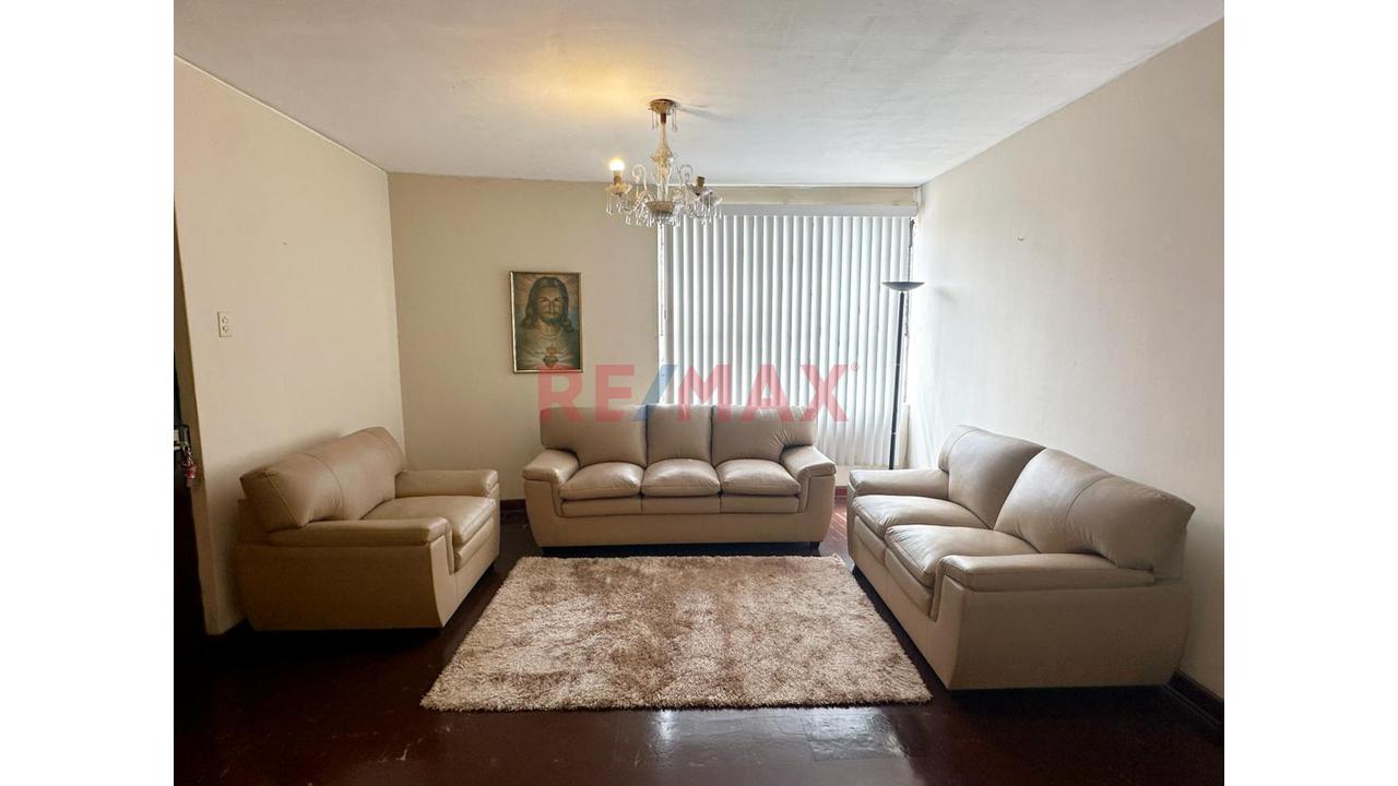 🏙️✨¡Departamento En Venta Con Ubicación Estratégica En Lince! 📍🚪 Doble Ingreso, Funcional Y Bien Distribuido — foto 4