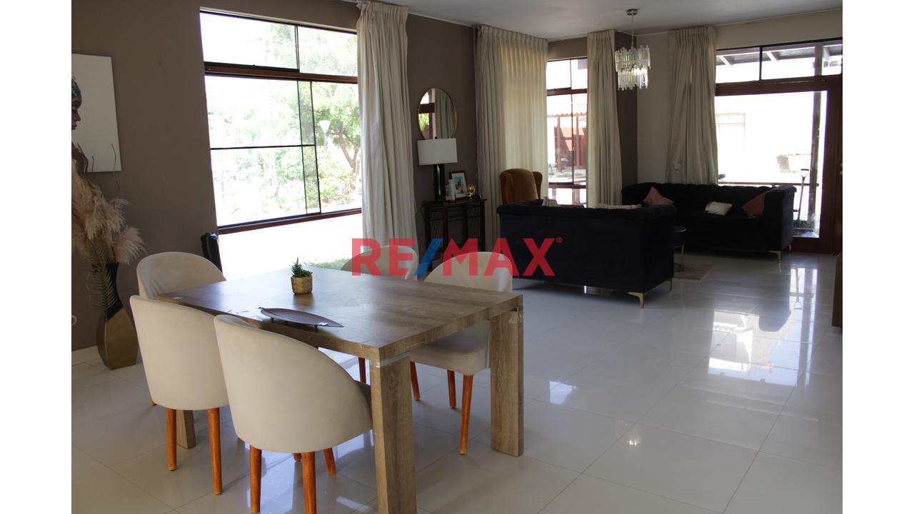 🏡🔥 ¡Casa En Venta En Miraflores Country Club! | 200 M² | 360 M² Construidos | 3 Habitaciones Con Baño - 4
