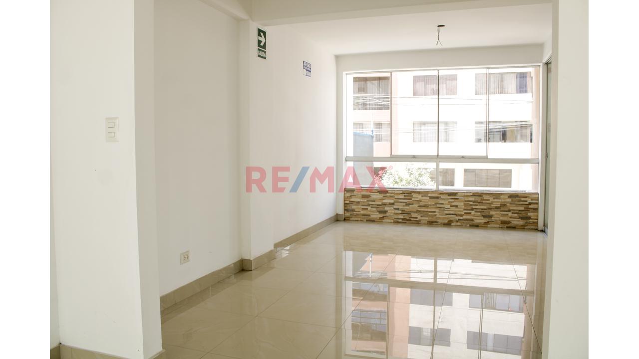 Alquilo Oficina / Consultorio – Miraflores | 90 M² | 2.º Piso | Ascensor — foto 12