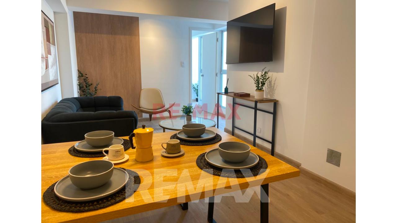 Venta De Departamento De Estreno Listo Para Su Entrega Frente A Parque En El Distrito De San Miguel — foto 4