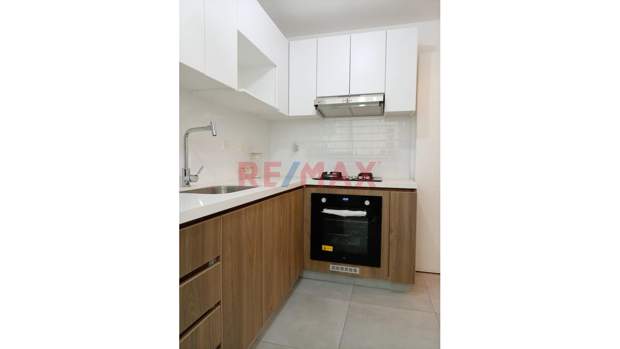 ¡Moderno Departamento De Estreno En Pueblo Libre!  1.Er Piso Con Terraza Y Vista Interior — foto 7
