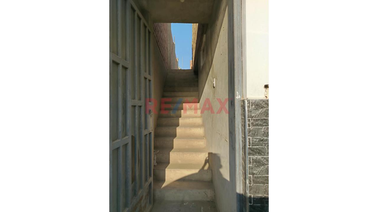 🏡 Venta De Casa + 2 Departamentos En Proyección En Monsefú - 17