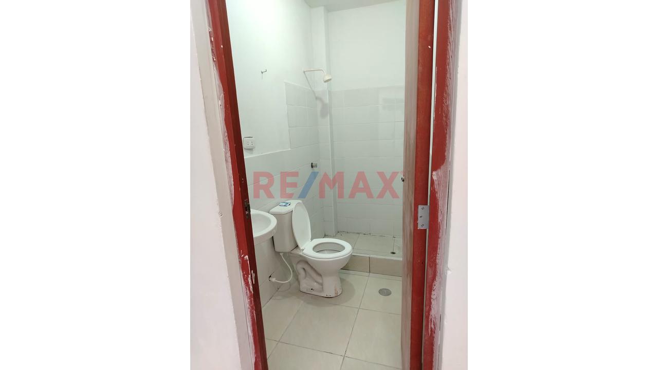 🏡 Venta De Casa + 2 Departamentos En Proyección En Monsefú - 6