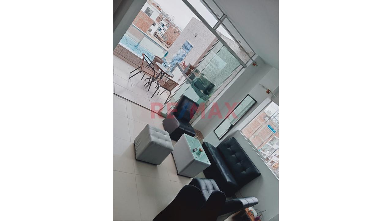 Se Vende Departamento En 4To Piso Con Psicina En Punta Hermosa