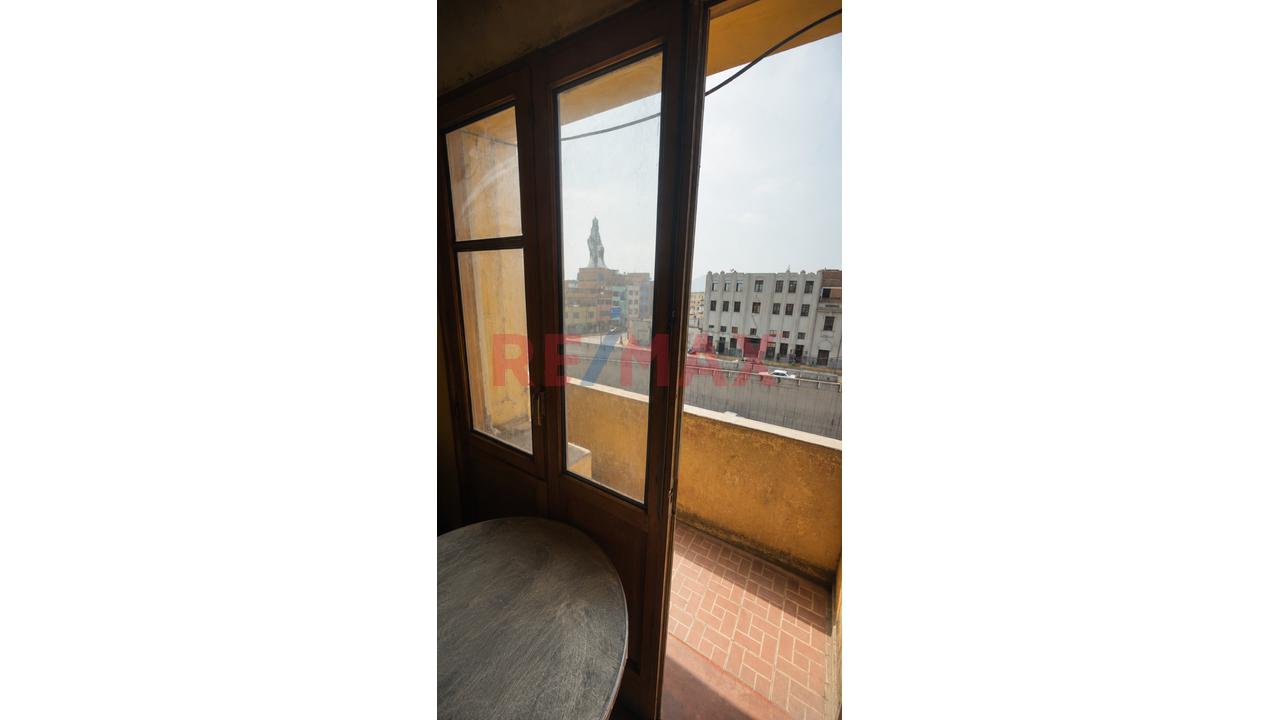 🏢 Vendo Ambiente De 80 M² Frente A Plaza Dos De Mayo – Cercado De Lima - 3