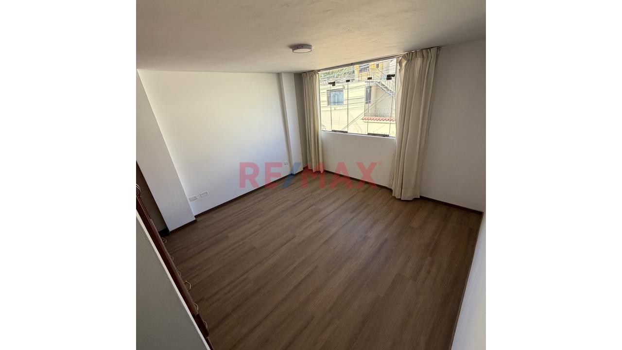 Vendo Casa En Jose Luis Bustamante Y Rivero - 6