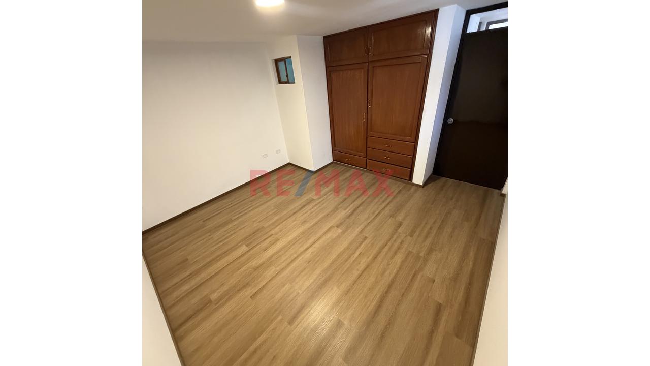 Vendo Casa En Jose Luis Bustamante Y Rivero - 3
