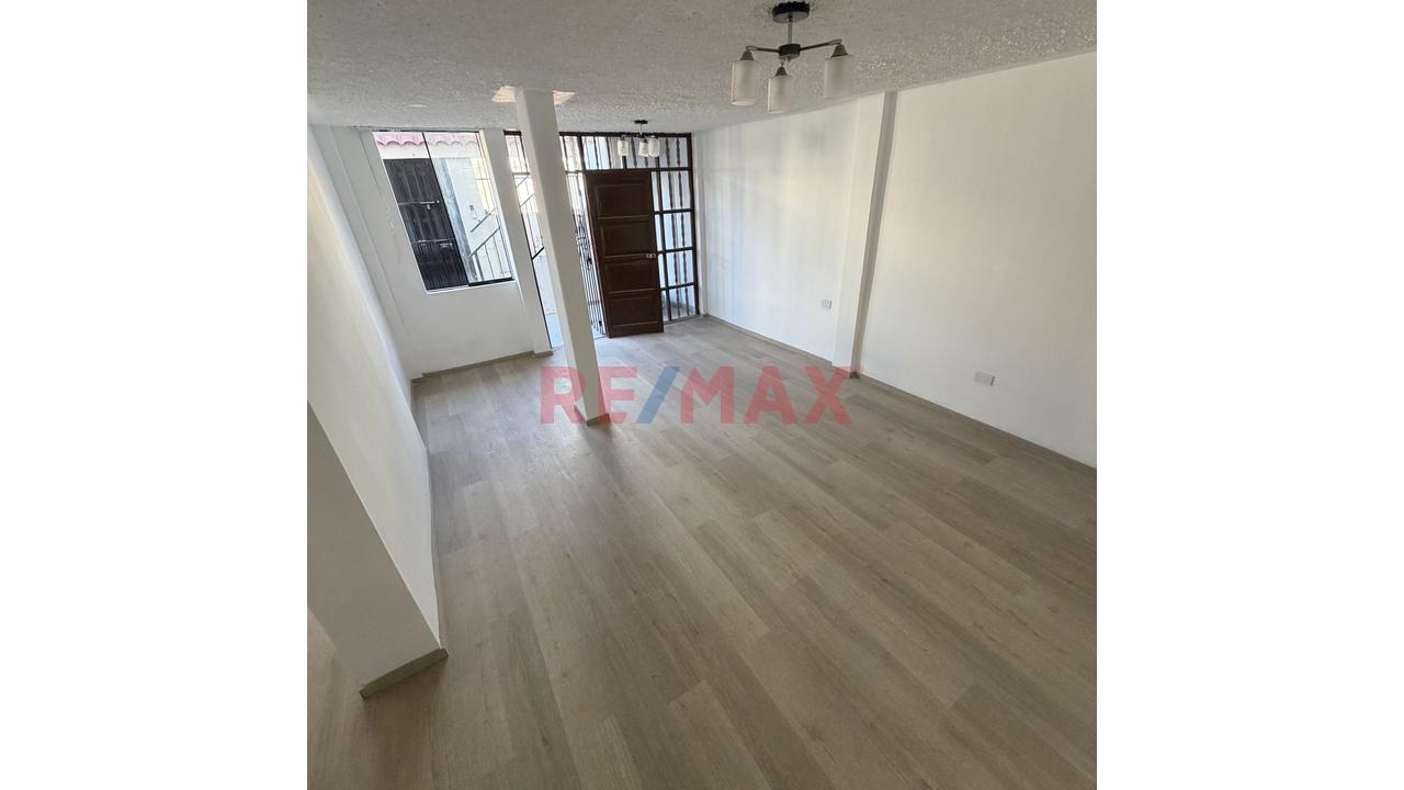 Vendo Casa En Jose Luis Bustamante Y Rivero - 11