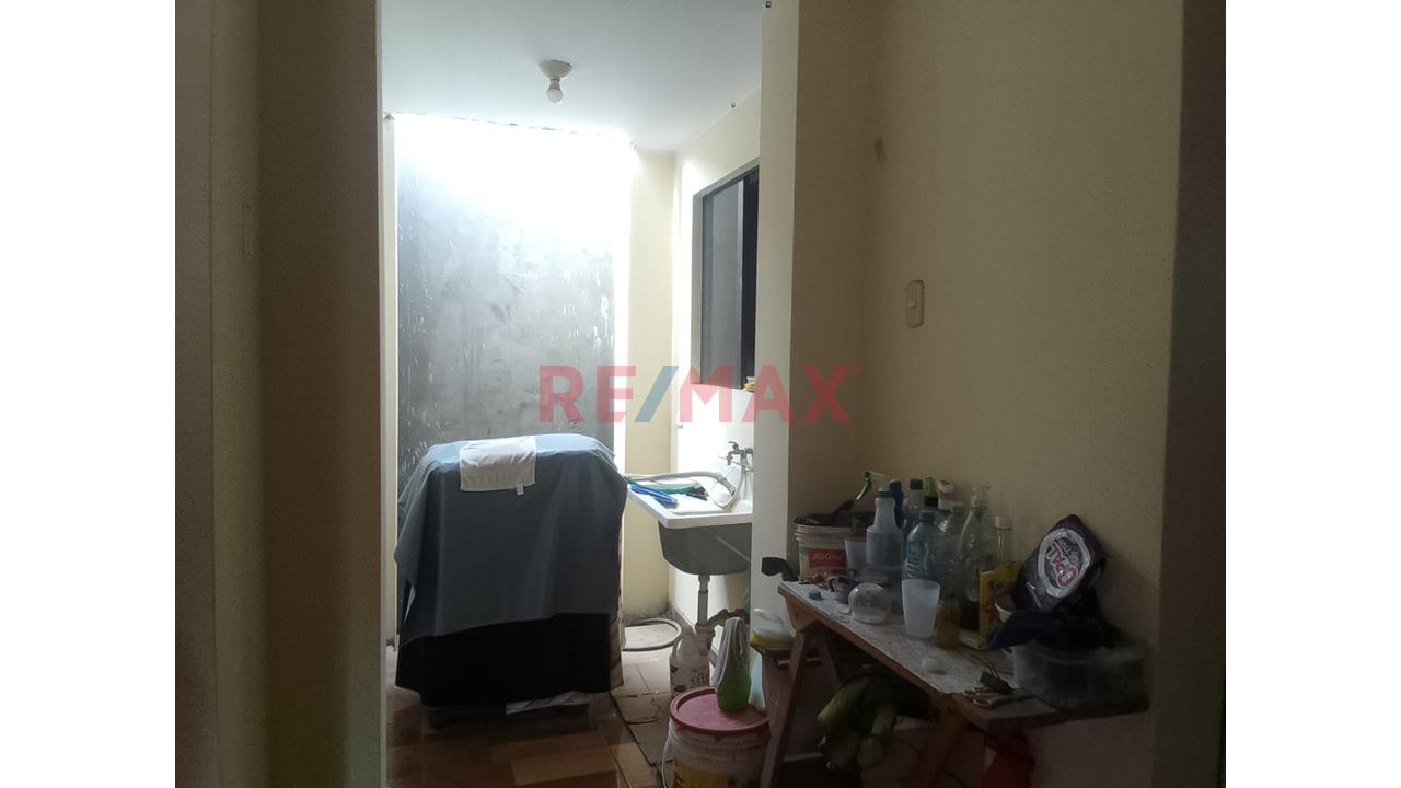 Compra Casa Como Terreno En Monte Carmelo- Chorrillos / Cerca Al Cultural Lima — foto 10