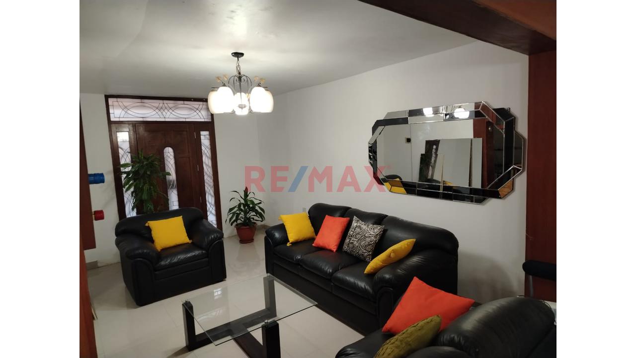 Departamento Y Local Comercial En Venta Lambayeque - 3