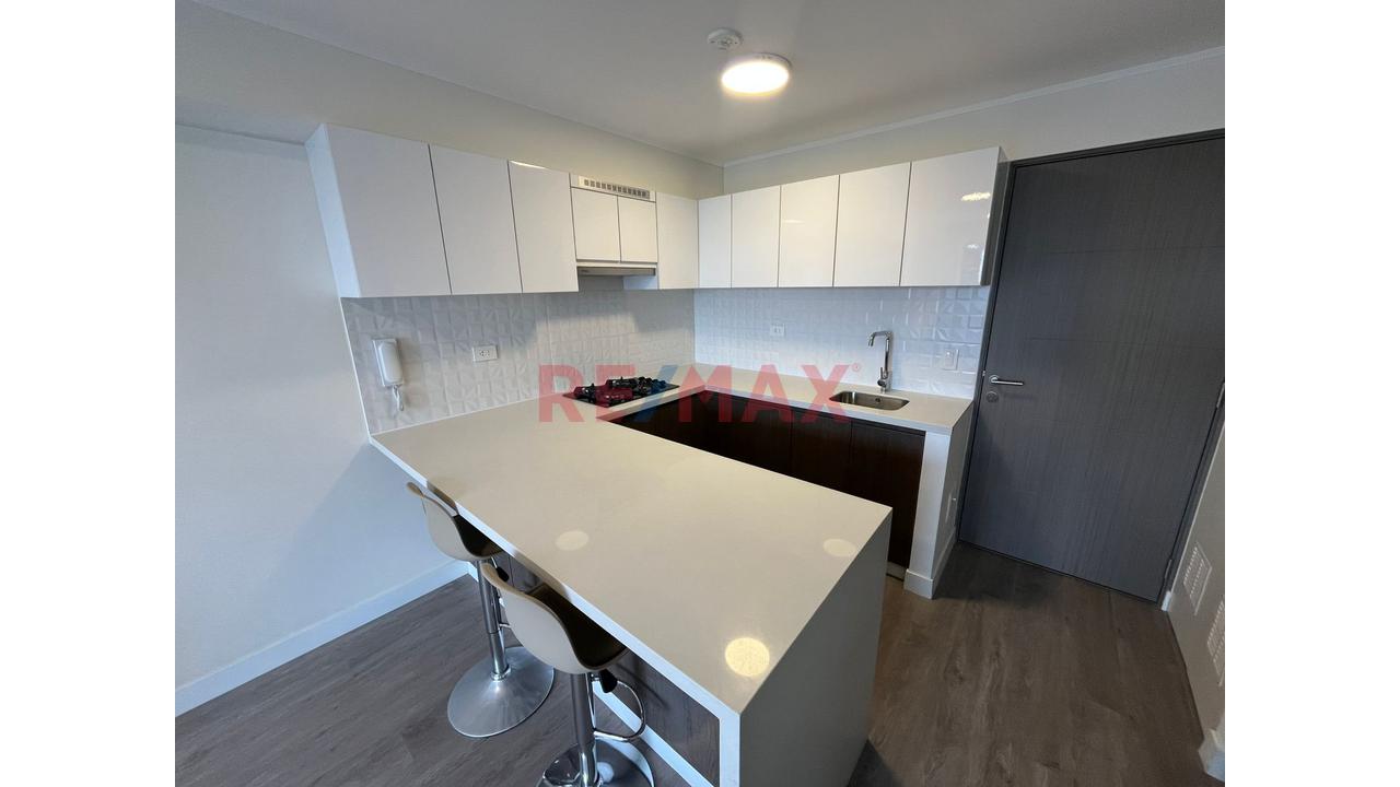 🏙️Moderno Depa Amoblado En San Isidro | Piso 19 Vista Panorámica + Cochera — foto 5