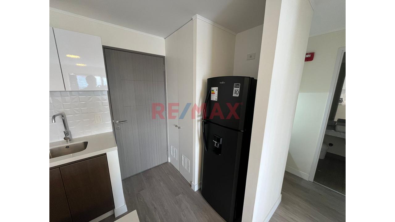 🏙️Moderno Depa Amoblado En San Isidro | Piso 19 Vista Panorámica + Cochera — foto 6