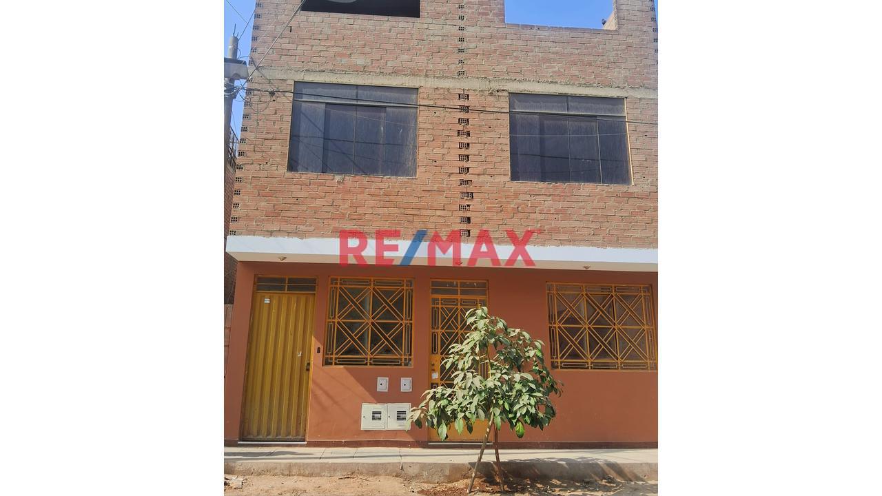 Casa Multifamiliar Con 6 Unidades Independizadas – San Martín De Porres