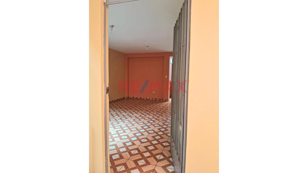 Casa Multifamiliar Con 6 Unidades Independizadas – San Martín De Porres — foto 5