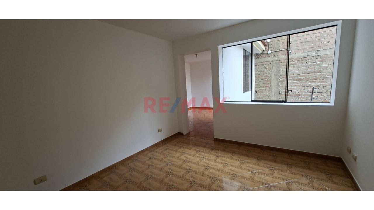 Alquiler De Departamento 113 Mts Con 3 Habitaciones En San Juan De Miraflores — foto 11
