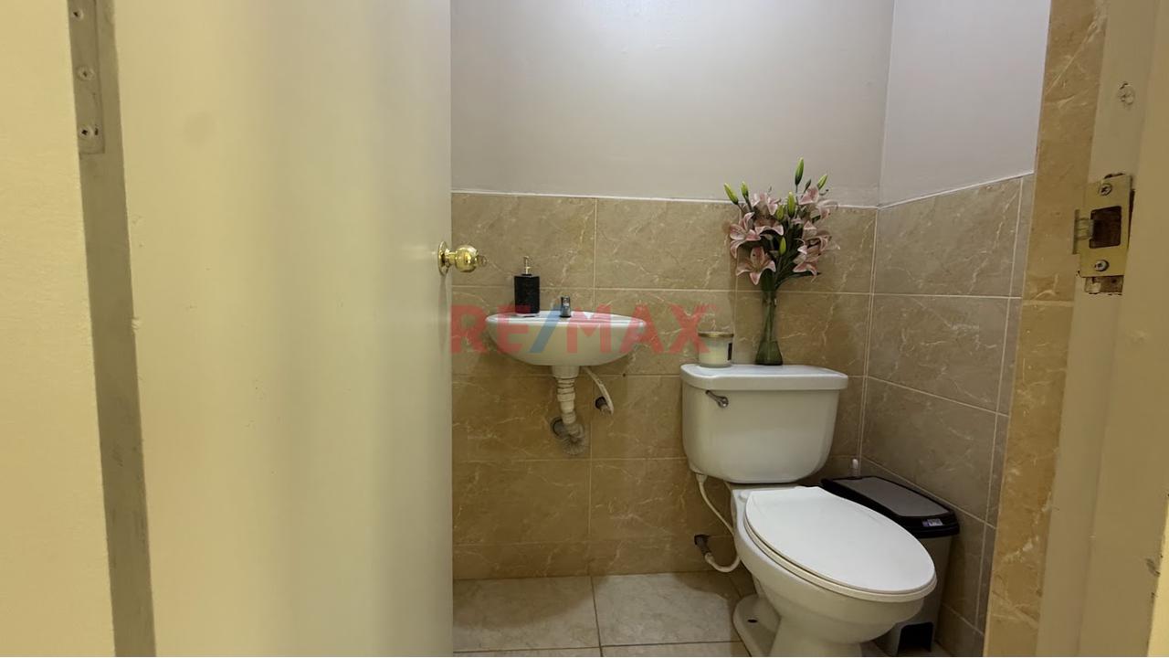 Alquiler De Oficina En El Centro De Chiclayo 2Do Piso - 6