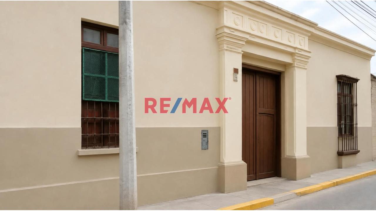 Terreno Comercial En Venta Centro De Lambayeque - 1