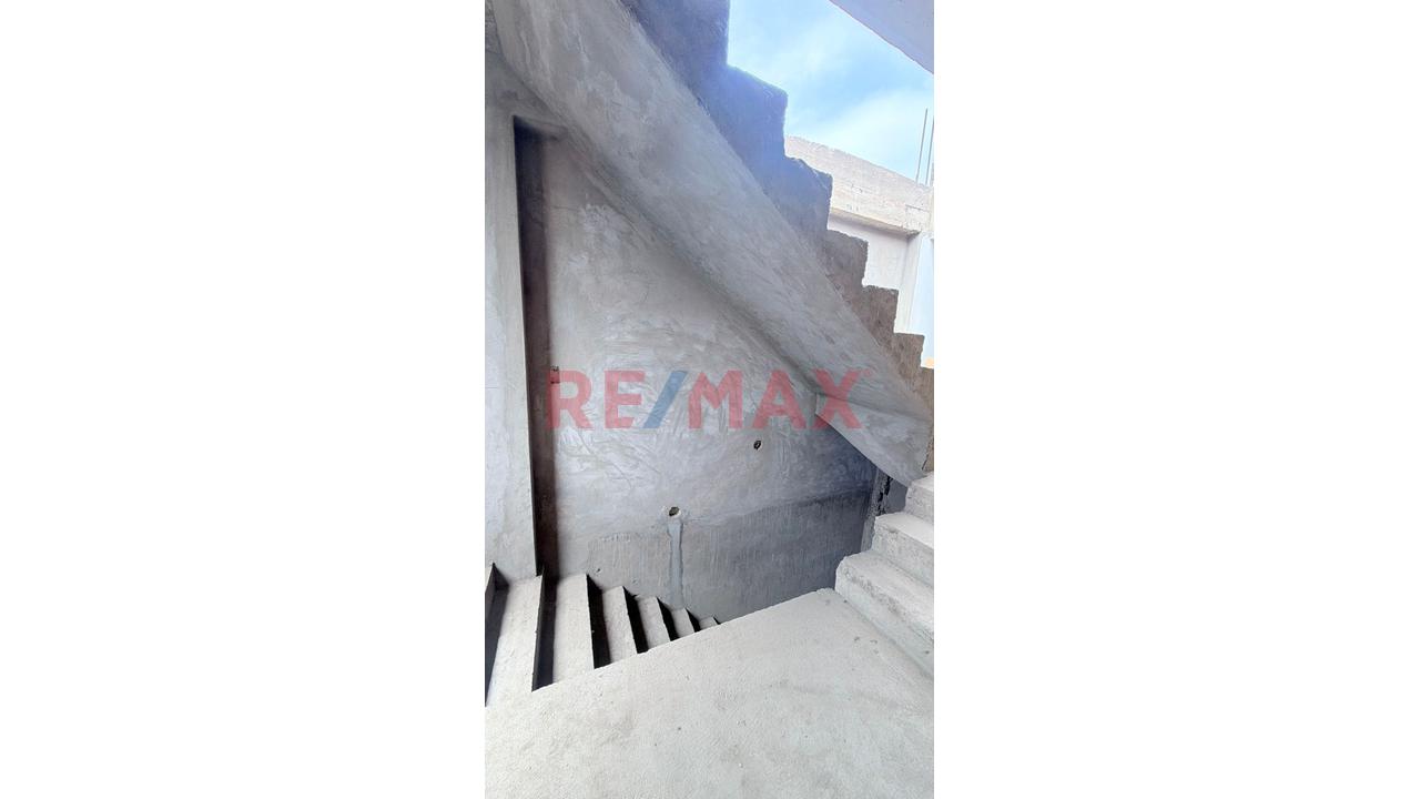 🏡 ¡Casa En Carabayllo Con Local Y Departamento Frente A Parque – Ideal Para Vivir Y Emprender! — foto 8