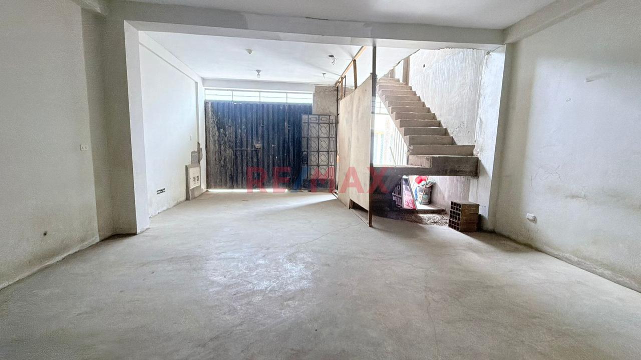 🏡 ¡Casa En Carabayllo Con Local Y Departamento Frente A Parque – Ideal Para Vivir Y Emprender! — foto 13