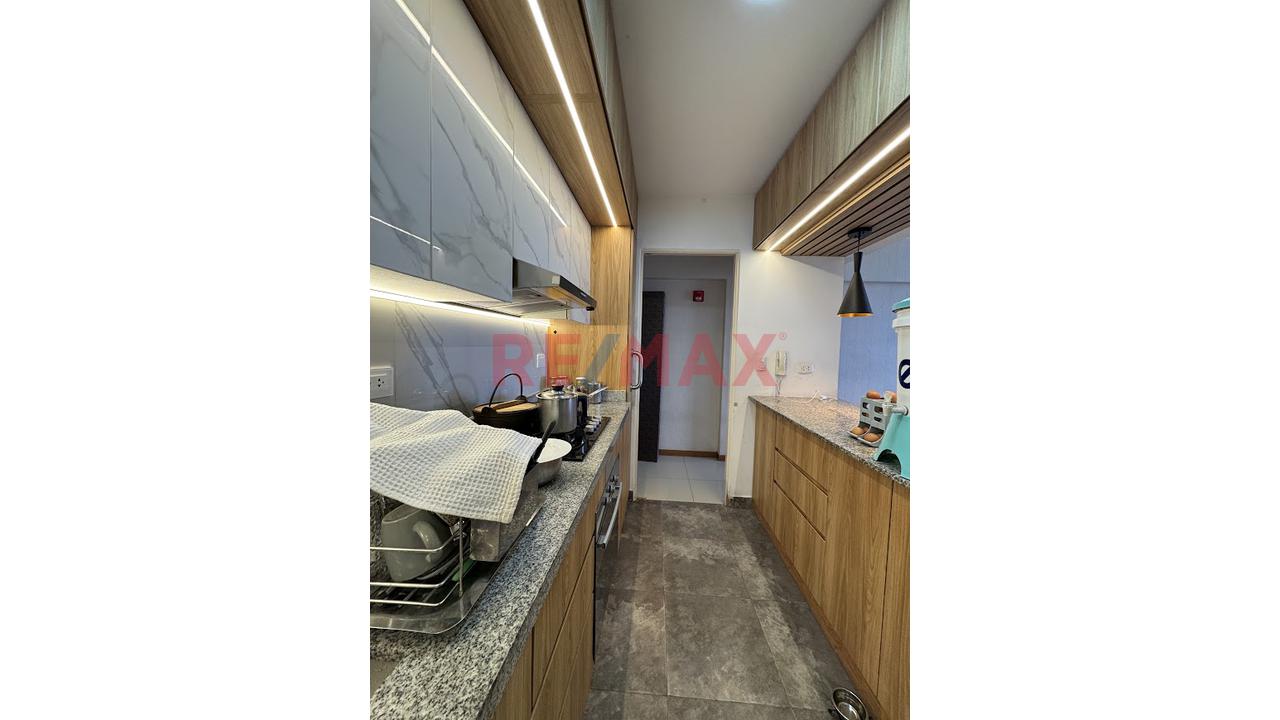 Departamento + Cochera Para 2 Autos En El Condominio Colibrí, Chiclayo — foto 6