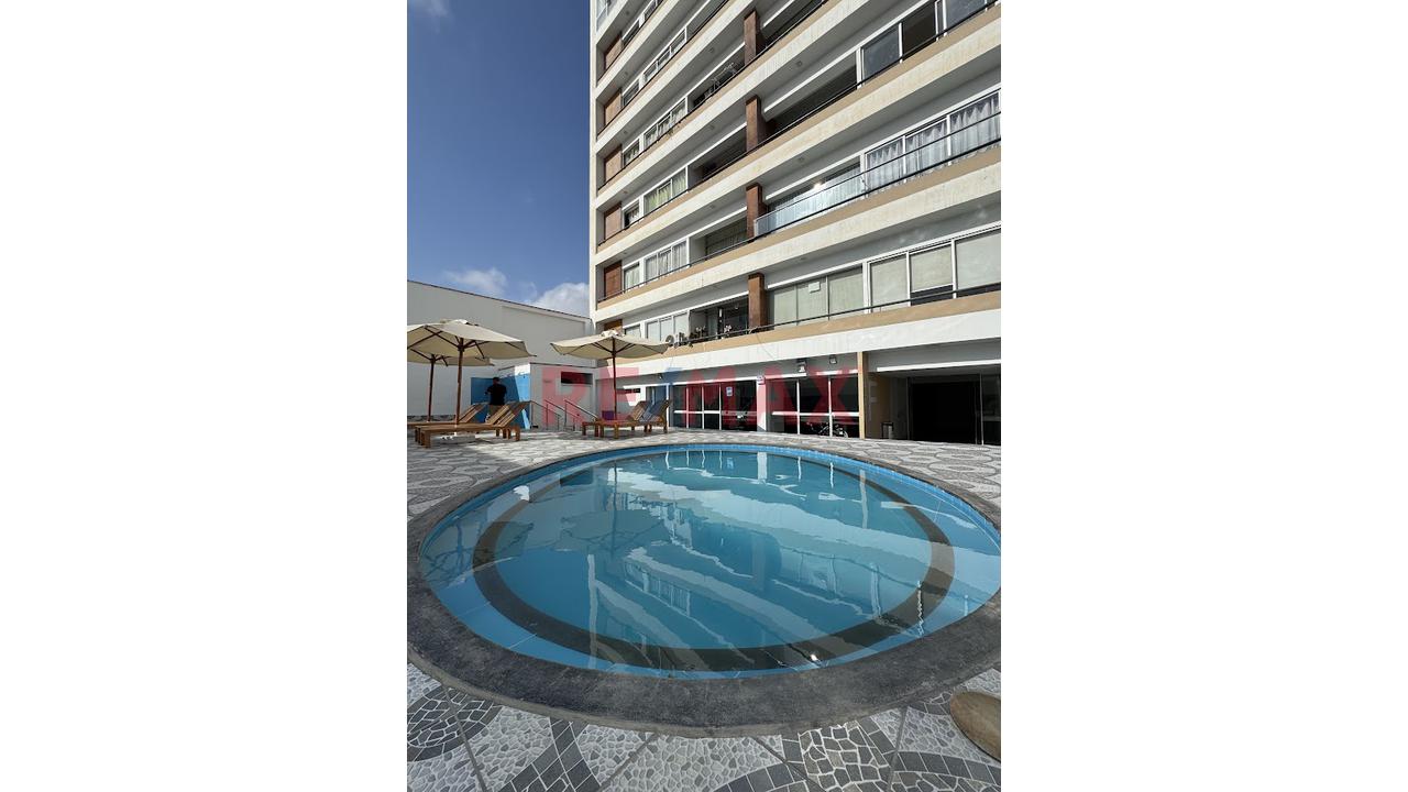 Departamento + Cochera Para 2 Autos En El Condominio Colibrí, Chiclayo — foto 2