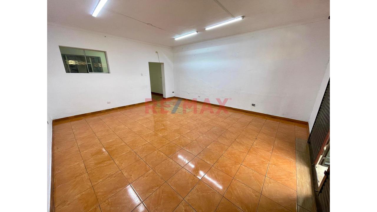 ¡Alquiler De Local Comercial En Primer Piso – Breña! - 1