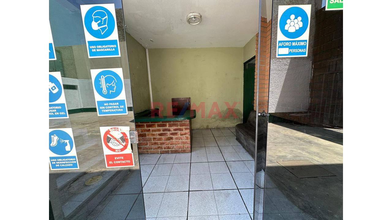 Alquilo Amplio Local Comercial En El Callao ! - 2