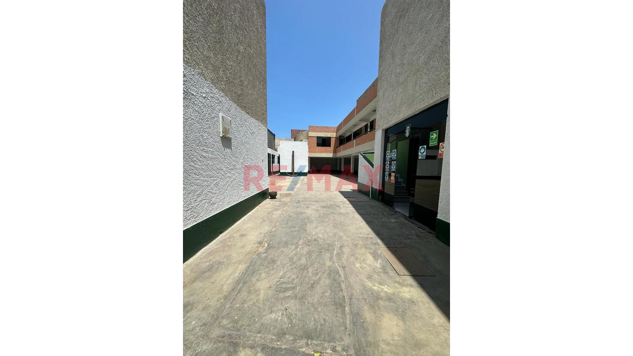 Alquilo Amplio Local Comercial En El Callao ! - 1