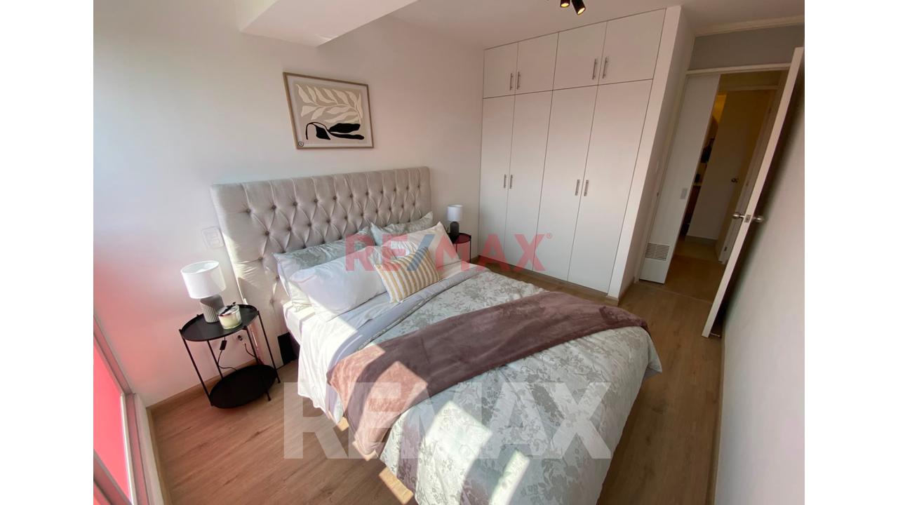 Venta De Departamento De Estreno  Frente A Parque En El Distrito De San Miguel — foto 11