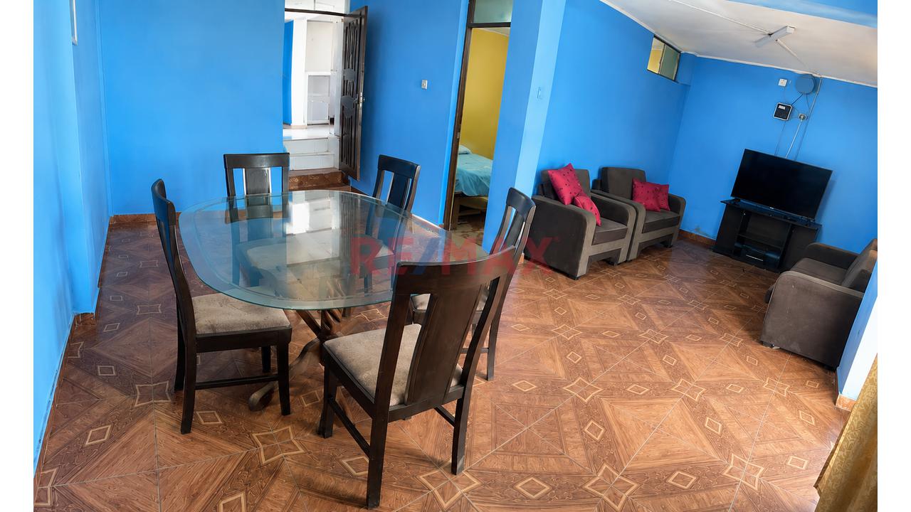 Venta De Casa De 2 Pisos En Sjl Corazon De Jesus — foto 5