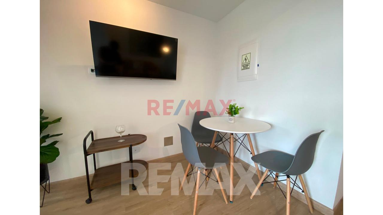 Venta De Departamento De Estreno Frente A Parque En El Distrito De San Miguel — foto 7