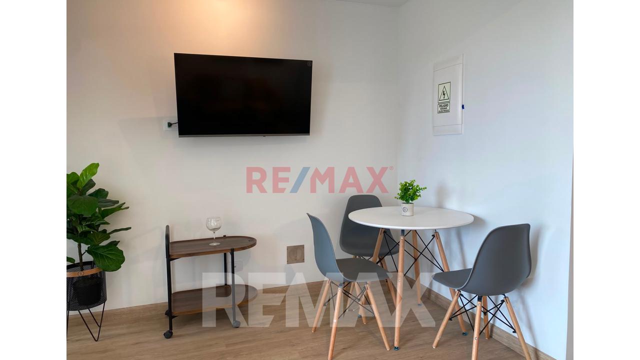 Venta De Departamento De Estreno Frente A Parque En El Distrito De San Miguel — foto 6