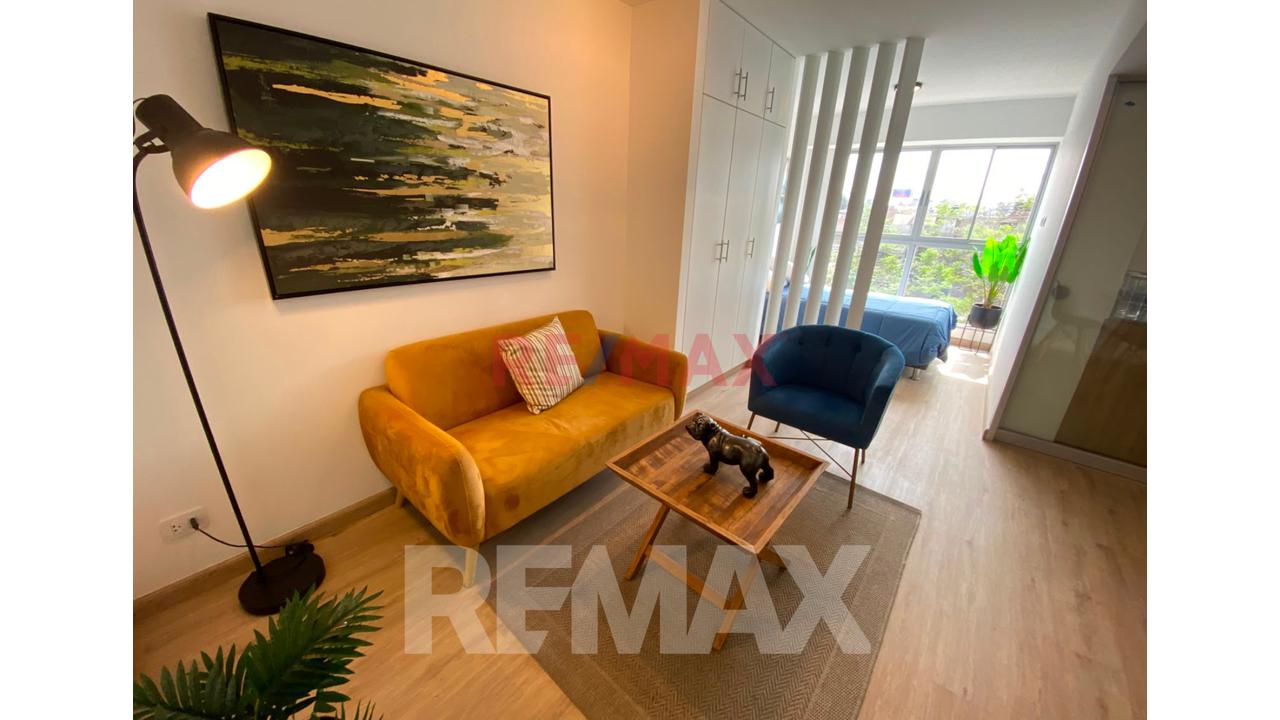 Venta De Departamento De Estreno Frente A Parque En El Distrito De San Miguel — foto 2