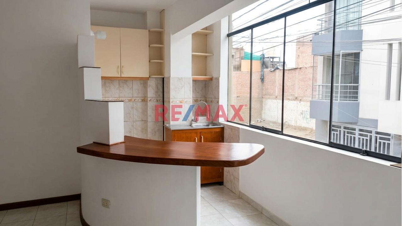 En Alquiler Hermoso Departamento A 3 Cuadras De La Plaza De Armas De Chincha - 1