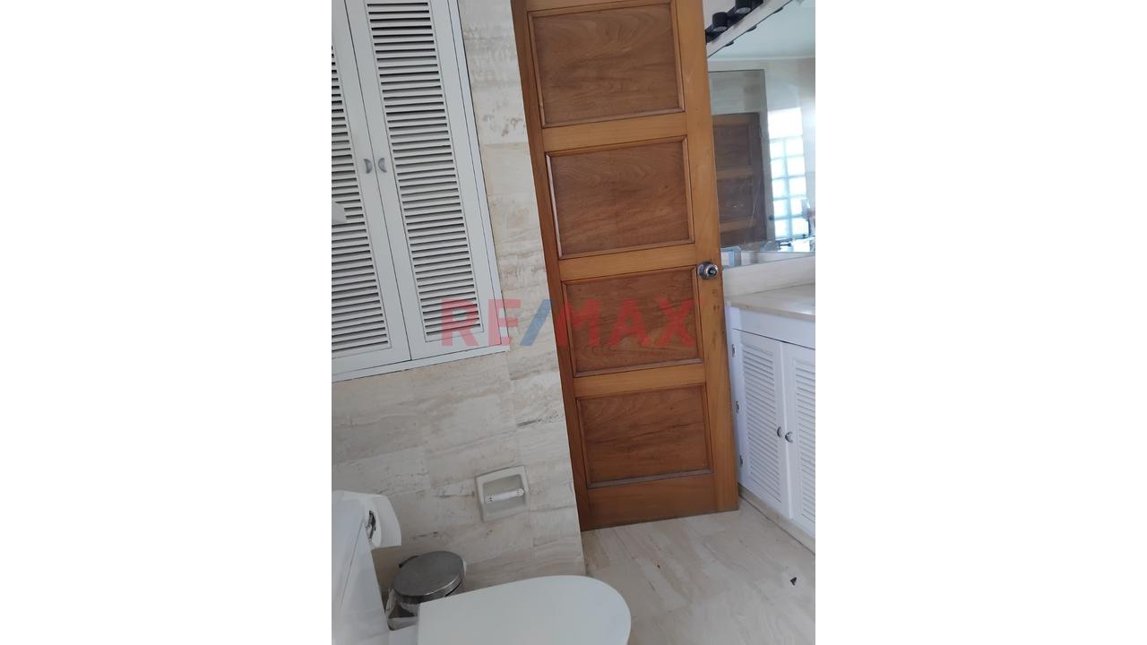 Alquilo Habitación A 30 M Del Malecón De Miraflres - 7