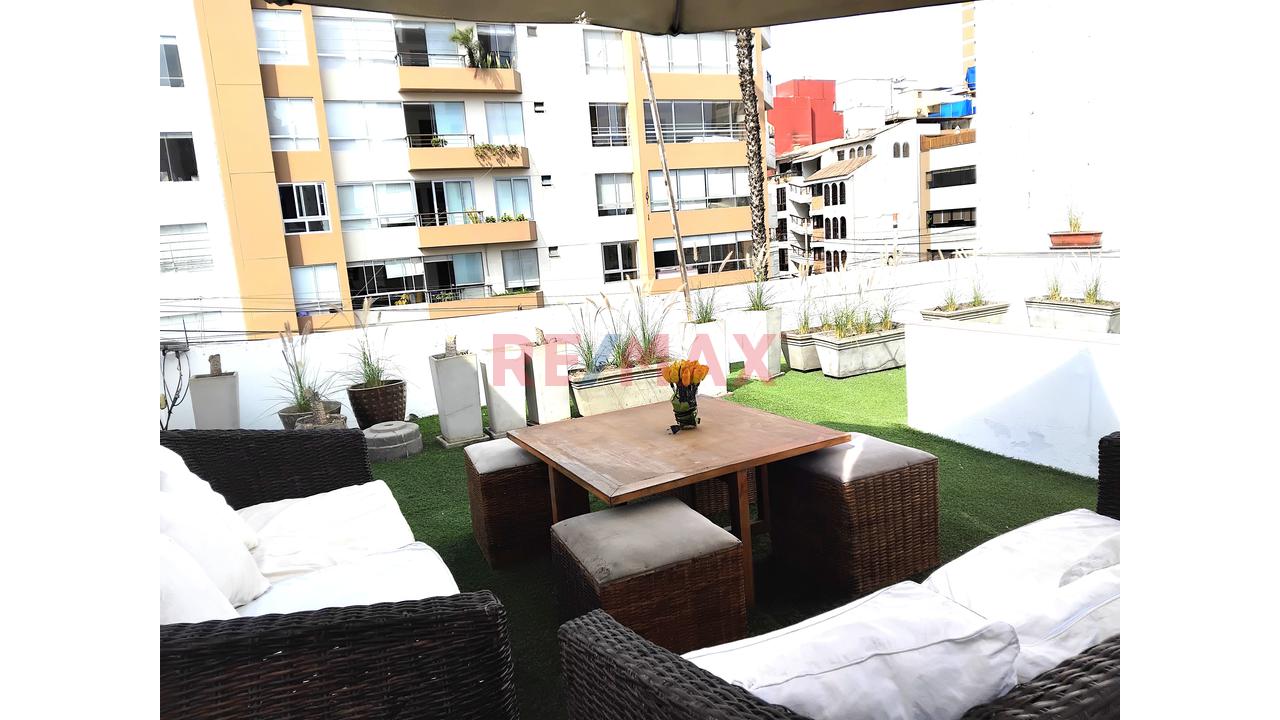Alquilo Habitación A 30 M Del Malecón De Miraflres - 9