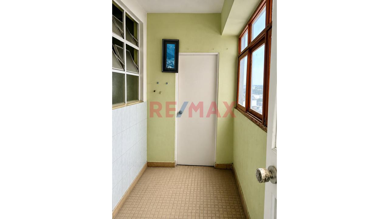 Venta De Departamento Flat En El Centro De Piura - 2