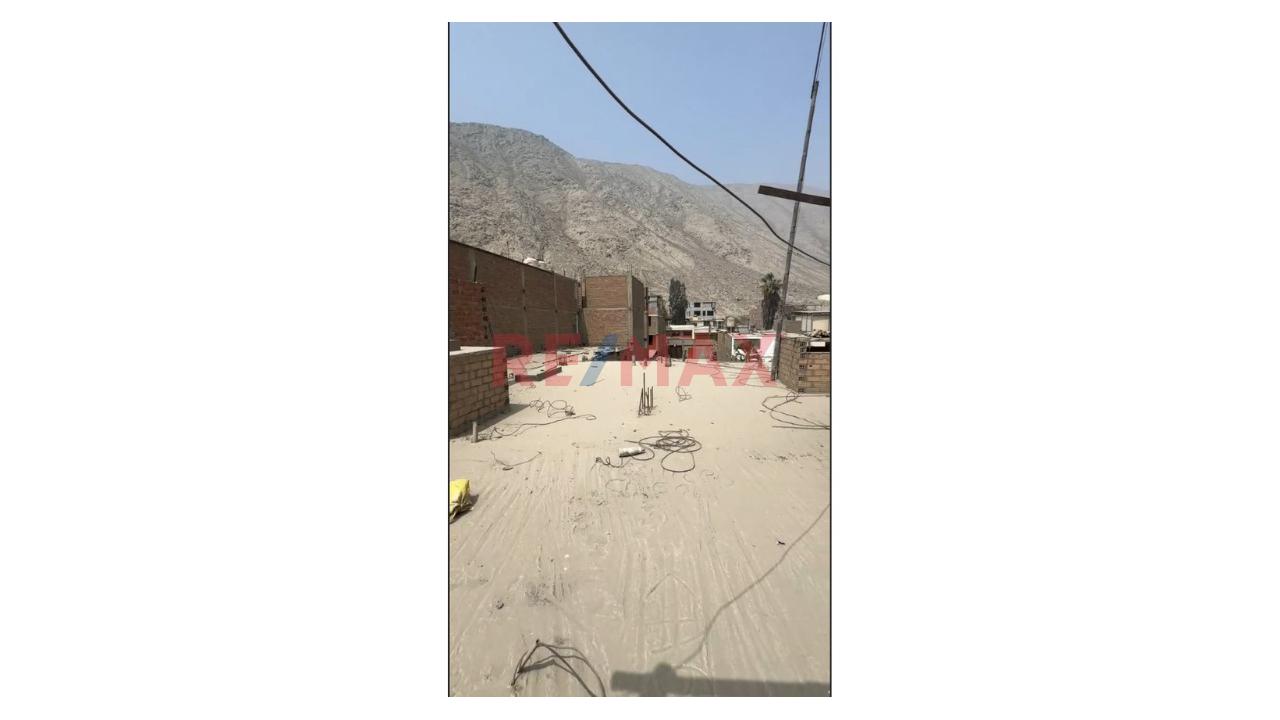 ¡Oportunidad Estratégica En Chaclacayo! Terreno + Hotel + Locales En Plena Carretera Central - 2